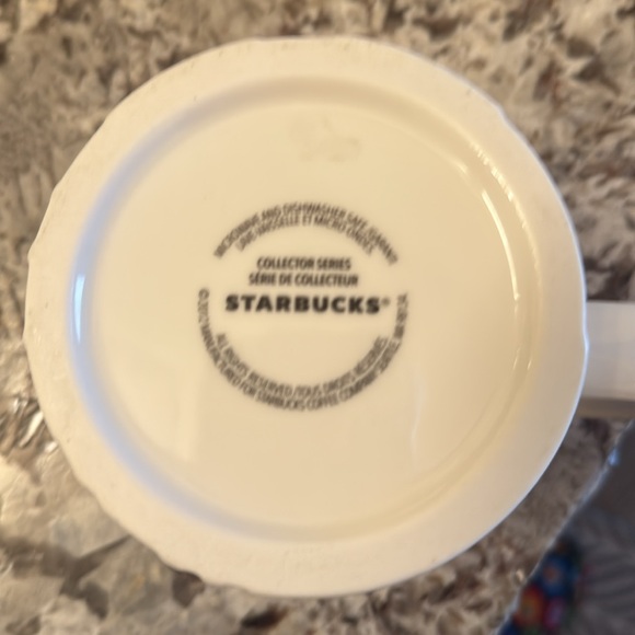 Starbucks 2012 raised Seattle mug perfect condition - Picture 3 of 3